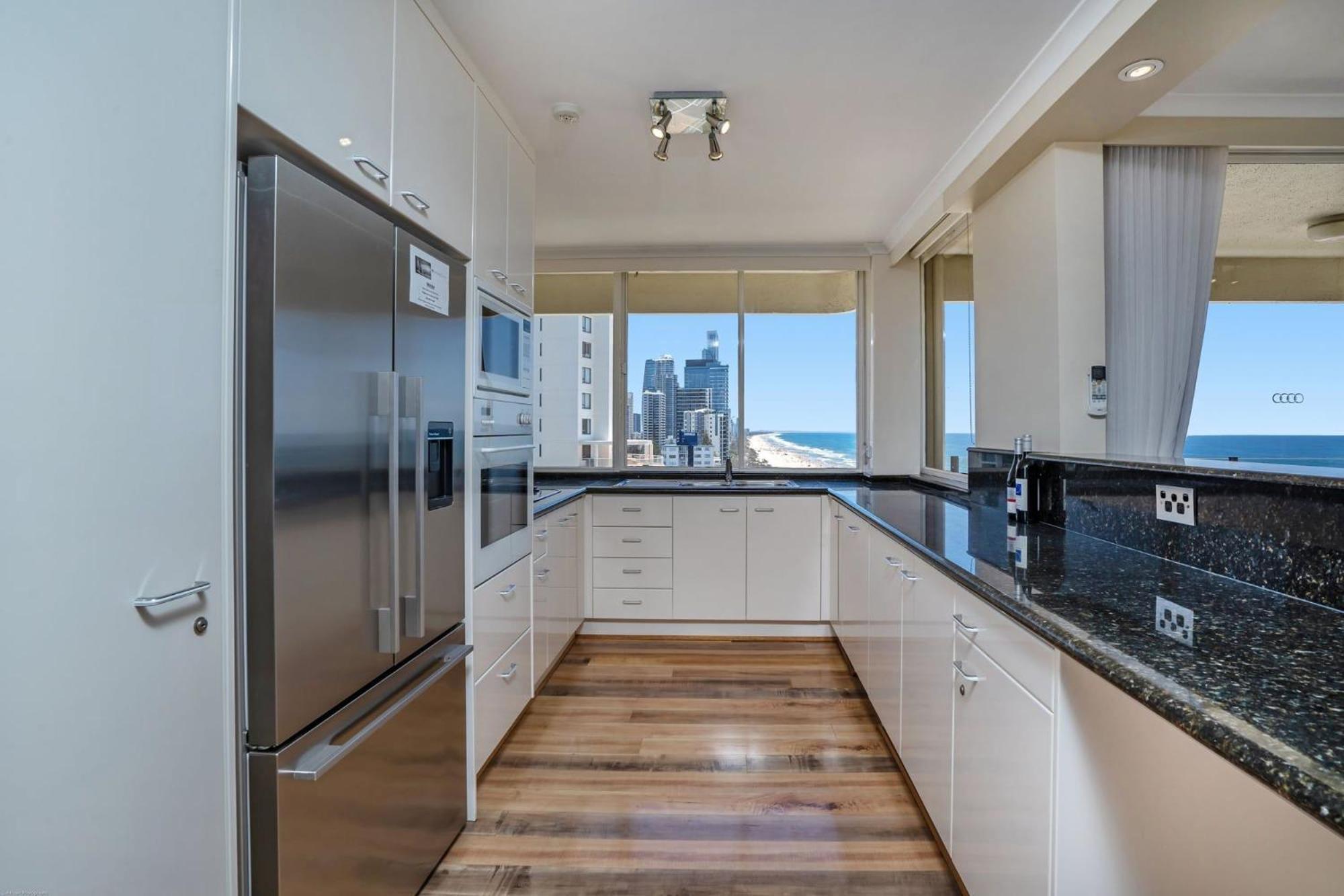 Dorchester On The Beach Gold Coast Exterior foto