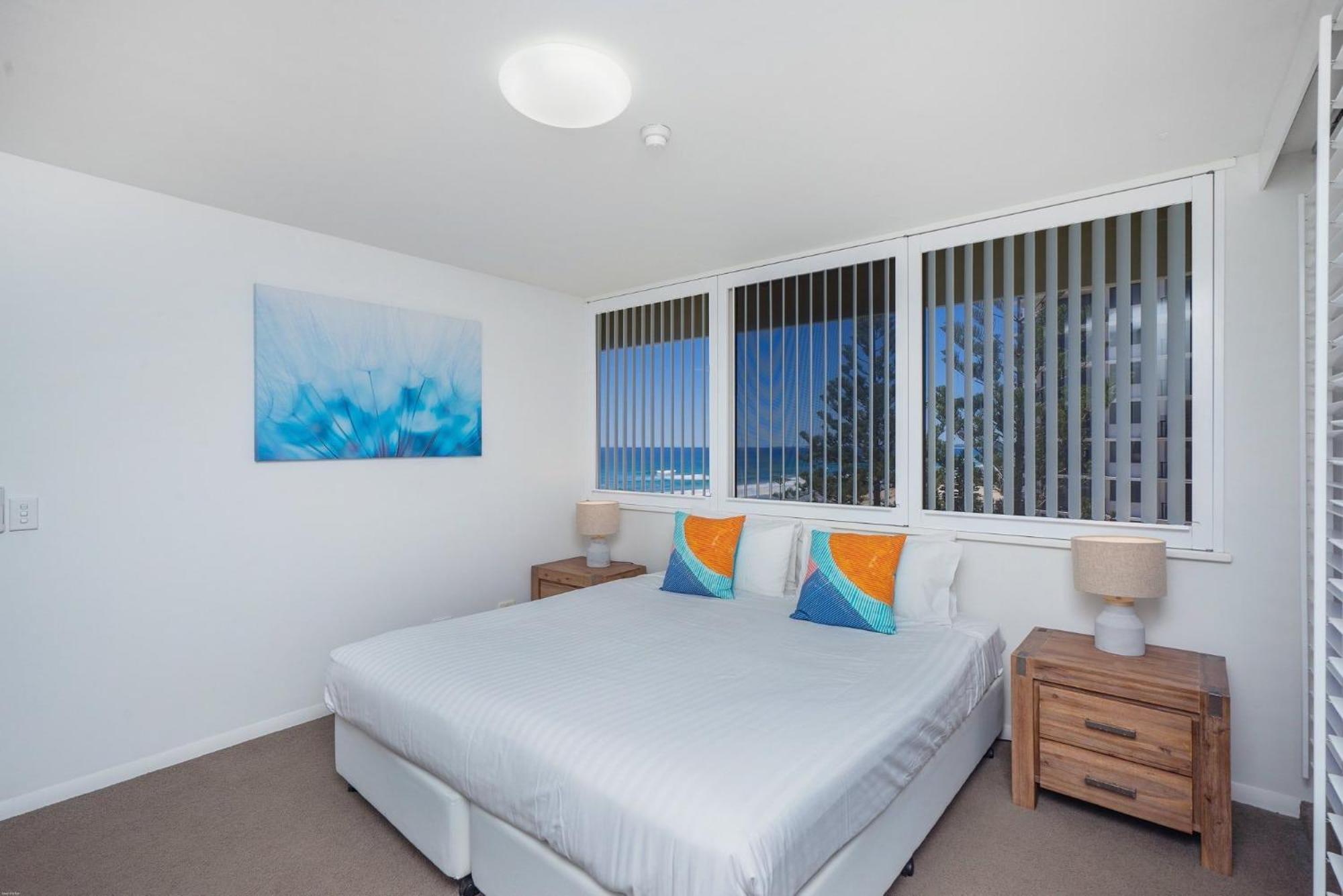 Dorchester On The Beach Gold Coast Exterior foto